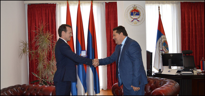 Princ Filip razgovarao sa predsednikom Narodne skupštine i ministrom energetike i rudarstva RS 1 Filip i predsednik Skupstine RS