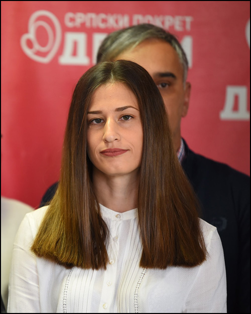 Dragana Bisevac clan Lokalnog izbornog staba Dveri
