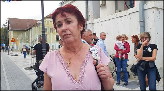 Protest ispred zgrade Policijske uprave u Čačku 3 Ljiljana 3