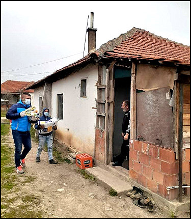 Poražavajuća statistika 1 Podela pomoci starackim domacinstvima Foto printscreen