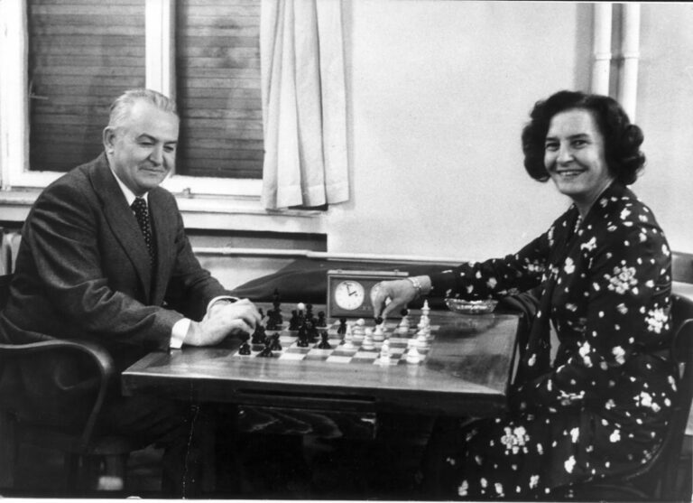verica srecko nedeljkovic 1977 768x557 1