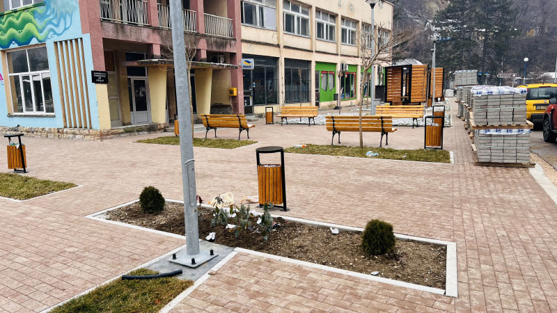 Stigla dekorativna slova i u Ovčar Banju (FOTO) 10 ovcar banja1