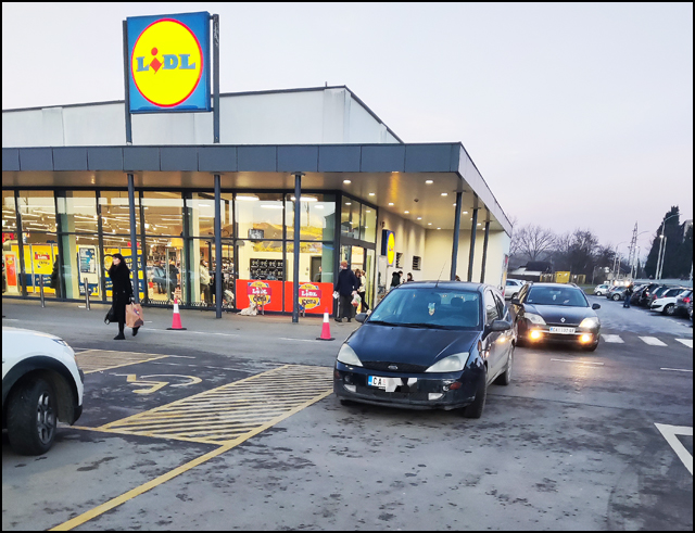 parkiranje lidl 1