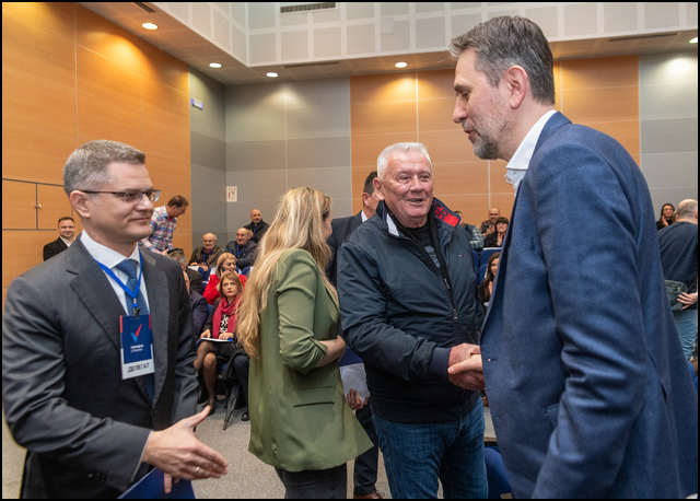 Velimir Sasa i vuk