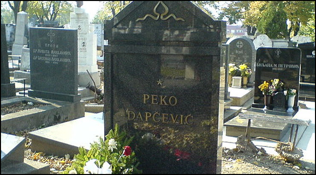 peko grob 2