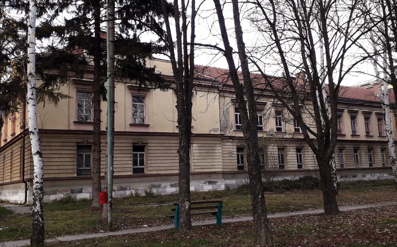 Bivsa kasarna u Uzicu Foto Nenad Kovacevic