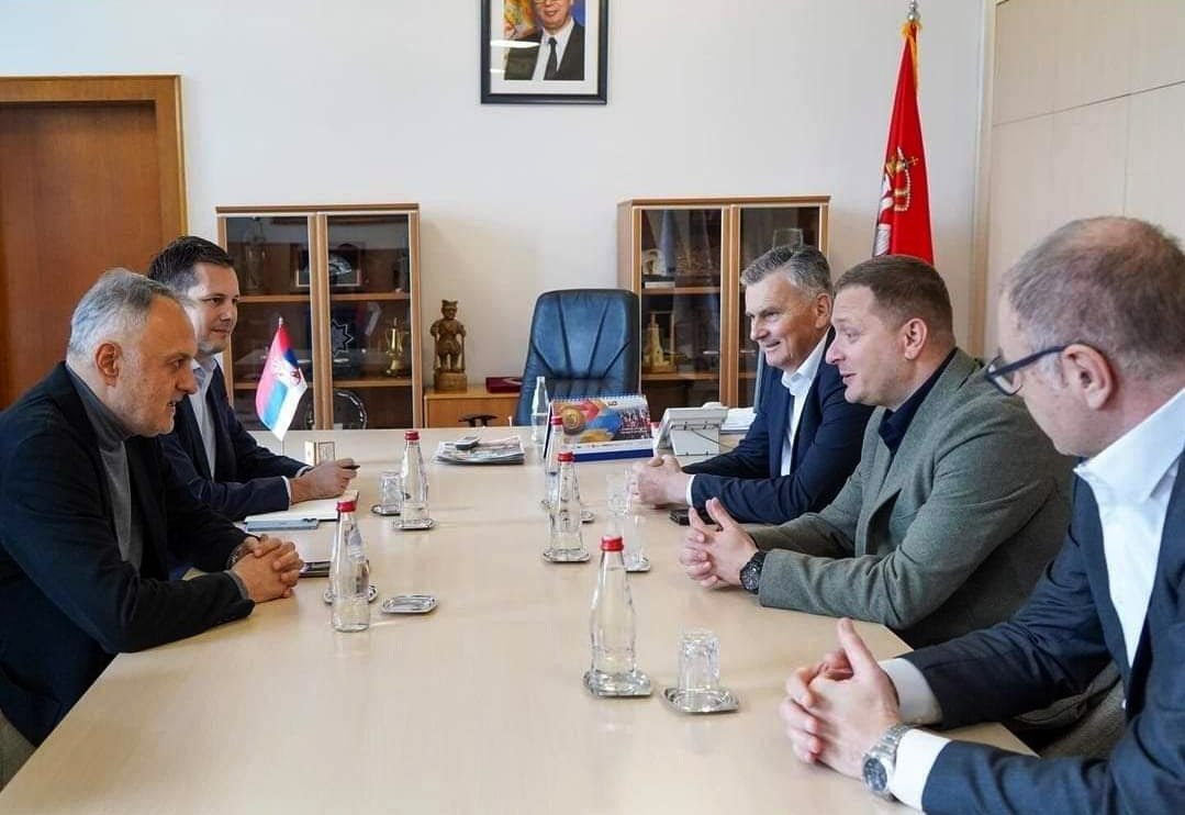 Ministar Zoran Gajic i Milan Stamatovic Foto Opstina Cajetina