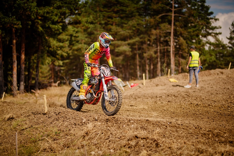 Čačani uspešni na moto trkama u Vlasotincu 2 Nikola Milojkovic