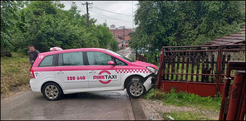 taxi pink