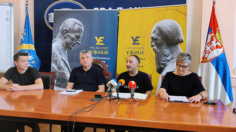 KZM Interakcija foto Zoom UE 2