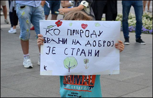 Protest Foto Nenad Kovacevic