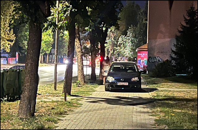 parkiranje trotoar 1