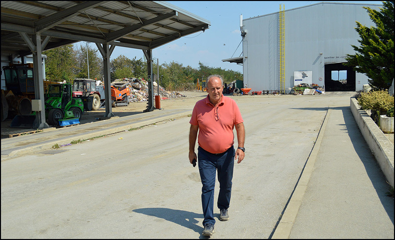 Direktor JKP Duboko: Nema požara na deponiji 1 Momir Milovanovic Foto Nenad Kovacevic