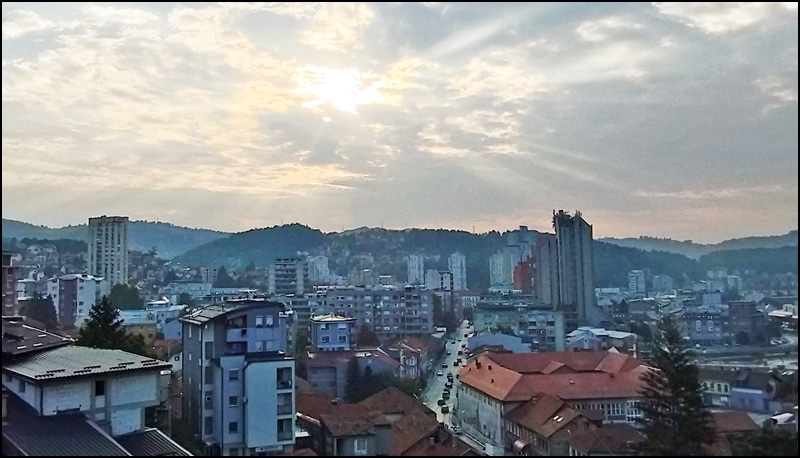 Smrad paljevine uznemirio Užičane 3 Uzice Foto Nenad Kovacevic