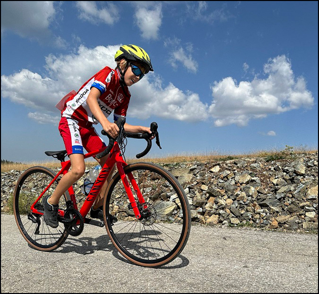 Vuk Jevtovic U11 na usponu Prvenstvo Srbije u brdskoj voznji