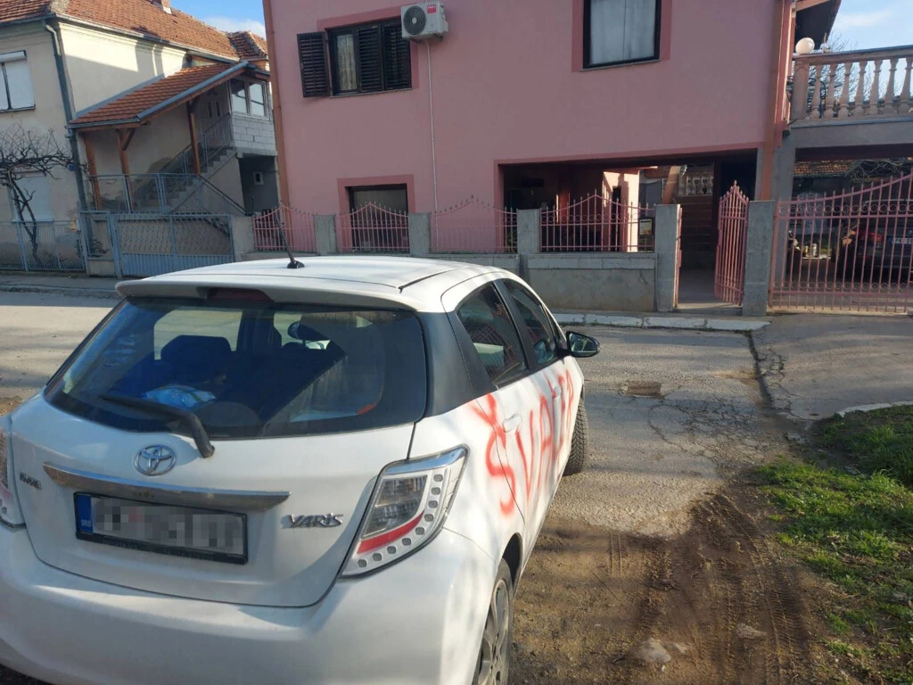 I vojna služba prati i uništava porodice: Progon po zadatku 5 advokat