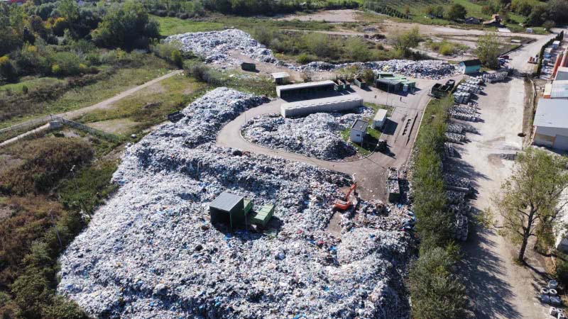 Meštani Kulinovačkog polja blokirali transfer stanicu: Život je postao nepodnošljiv 1 deponija7