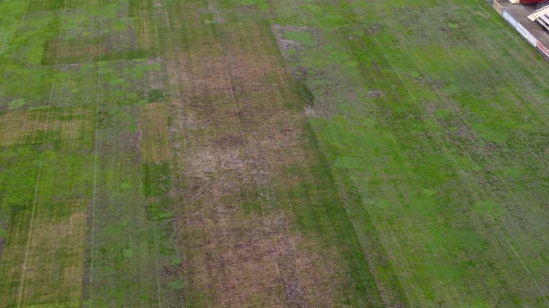 Gradski stadion i dalje van upotrebe, pola terena bez trave (FOTO) 2 stadion1