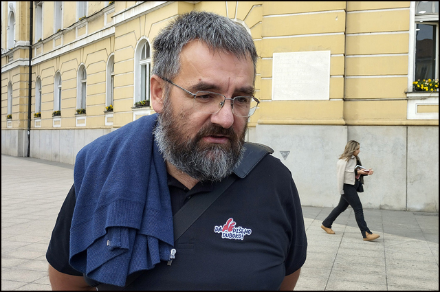 Vlast obećala odgovore na zahteve građana o zatvaranju deponije Duboko 5 Dragan Grujicic Foto Nenad Kovacevic 1