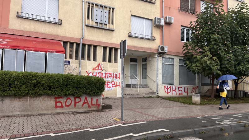 Navijači Prova naružili grad grafitima (FOTO) 8 grafiti2