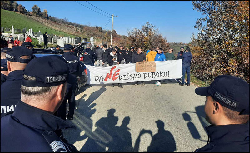 Građani tužili JKP Duboko i Grad Užice, od suda zahtevaju da zatvori deponiju 2 Blokada deponije Foto Privatna arhiva 3