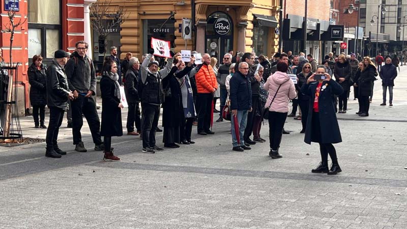 Čačak stao na 15 minuta: Pogledajte poruke Čačana (VIDEO) 9 protest5
