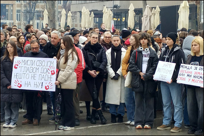 Načelnik Zlatiborskog okruga: Deca ne smeju biti instrument političkih ciljeva 2 Foto Nenad Kovacevic 8