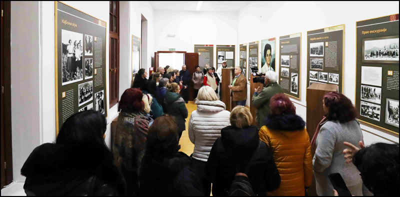 Poseta izlozbi Dragacevske zadruge zena Rajka Borojevic herojina jednog vremena u Guci.jpg