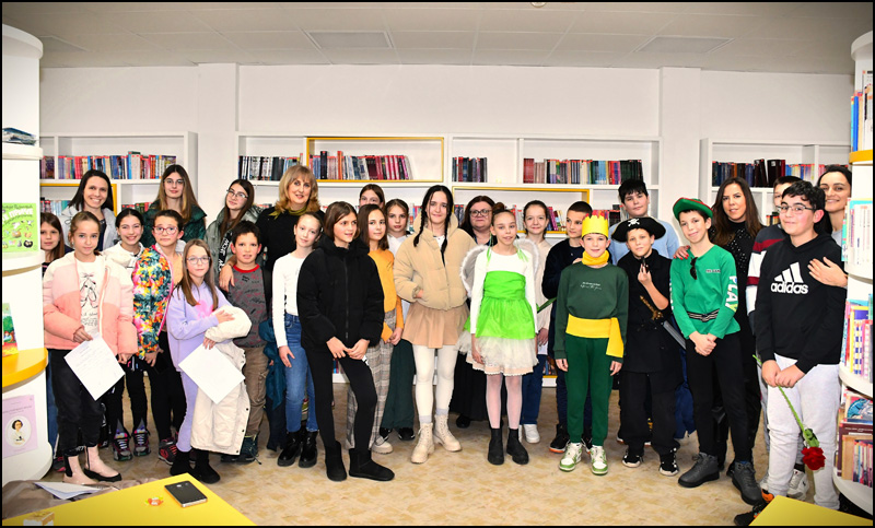 noc biblioteka 1