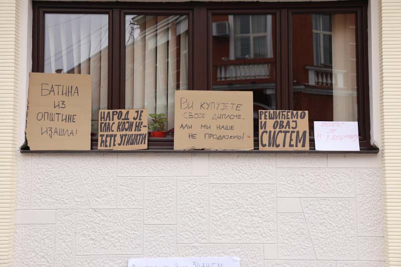 protest cacak11