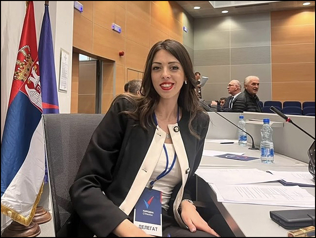 Pređimo sa lingvistike na finansije, unaprediti položaj žena 1 Anja