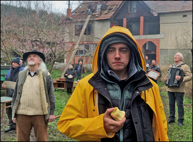 Projekcija filma „Sunce nikad više“ Davida Jovanovića u Kulturnom centru „Mija Aleksić“ u Gornjem Milanovcu 2 David Jovanovic foto © 2024 Pointless Films