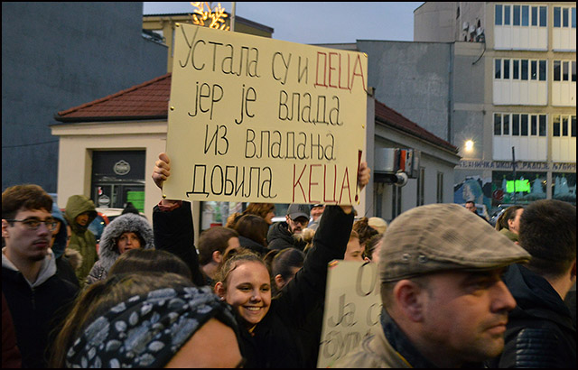 Više hiljada ljudi sa protesta u Užicu tražilo da institucije rade u interesu građana, a ne režima 6 Foto Nenad Kovacevic 3 5