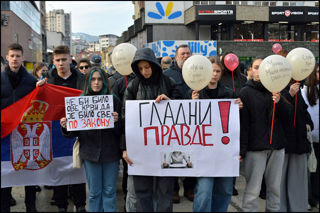 Gradonačelnica Užica pokušava da odvrati prosvetne radnike od štrajka 5 Protest srednjoskolaca Foto Nenad Kovacevic 1