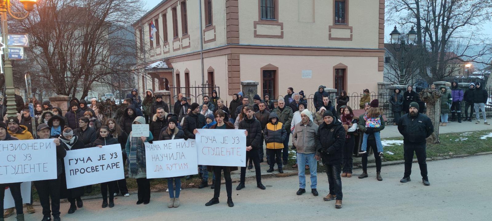 I Guča ustala: Najveći skup od 2000. godine (VIDEO) 2 guca222
