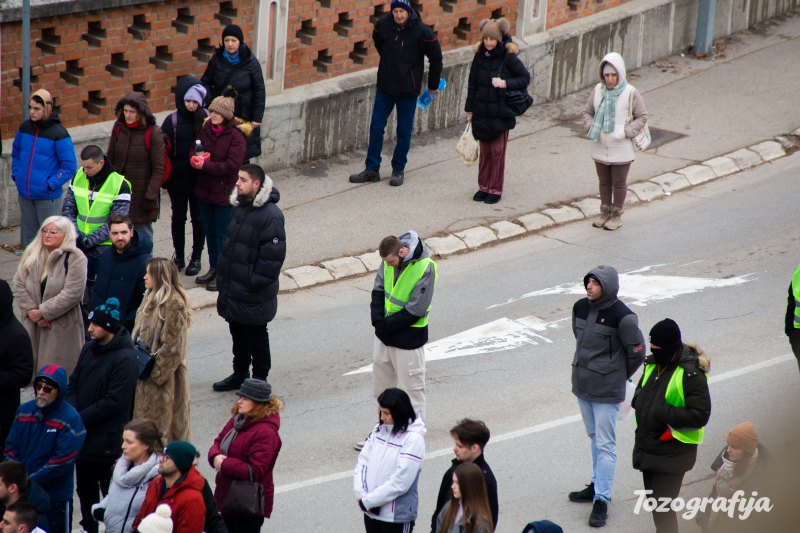 tozografija protest 05