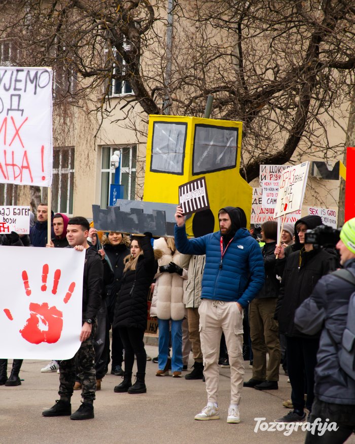 tozografija protest 09