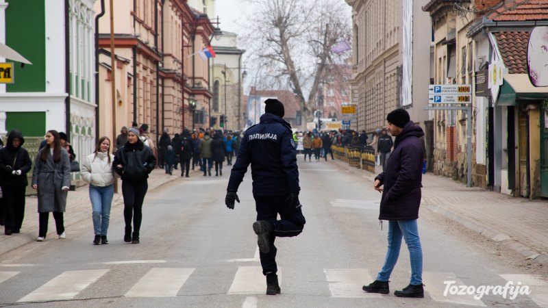 tozografija protest 30
