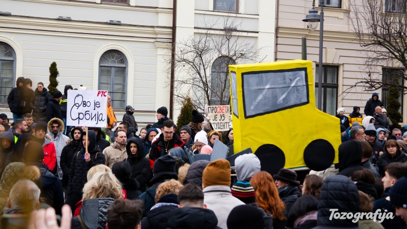 tozografija protest 55