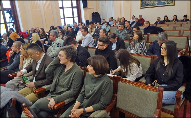 Jelena Raković Radivojević ostaje gradonačelnica Užica 3 Sednica Skuptine Uzica Foto Privatna arhiva 1