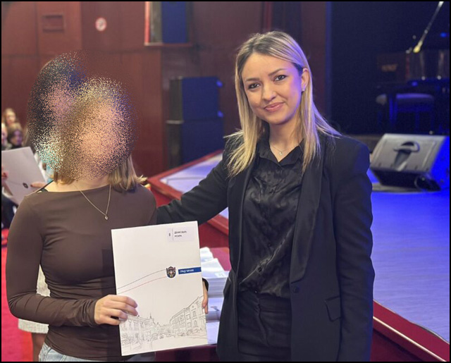 Vlast u Čačku zakida mlade: Učenici i studenti bez stipendija i zasluženih nagrada 4 poslanica
