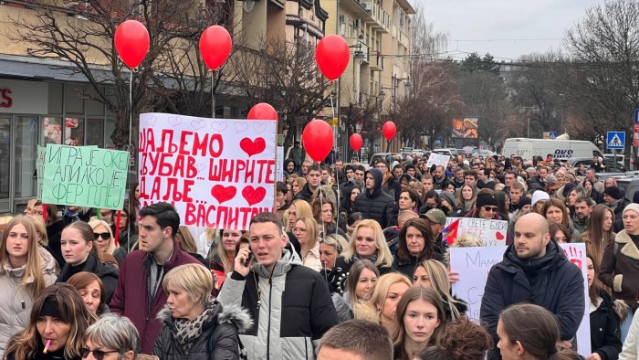 Čačanski vrtići danas obustavili rad u znak solidarnosti sa studentima i građanima 4 vrtici6