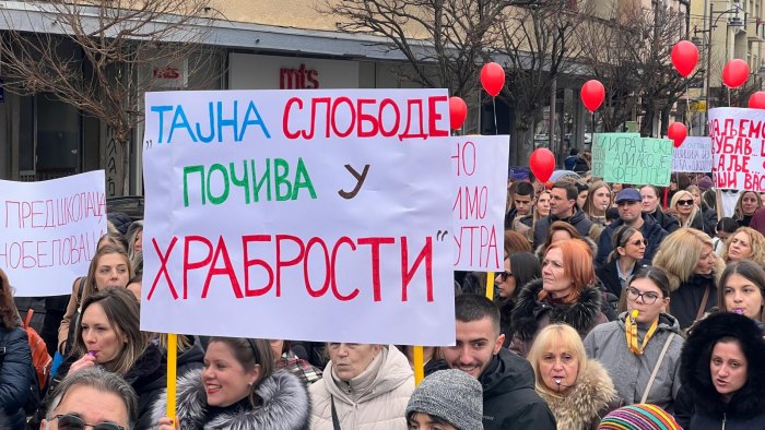Čačanski vrtići danas obustavili rad u znak solidarnosti sa studentima i građanima 3 vrtici7