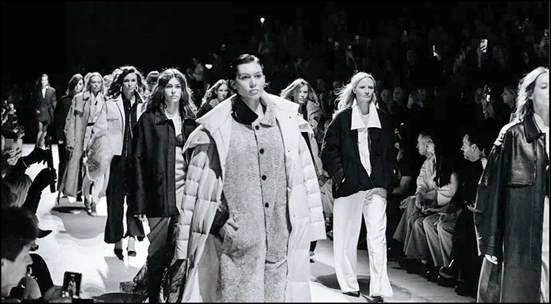 I La at Moscow Fashion Week Artem Golyakov.jpg