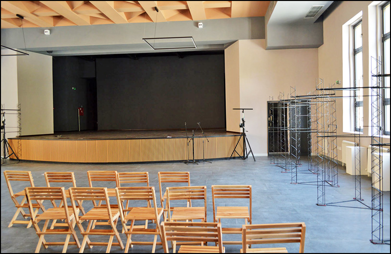 Korupcija i promašaji lokalne vlasti naprednjaka u Užicu 2 Sala u GKC Foto Nenad Kovacevic