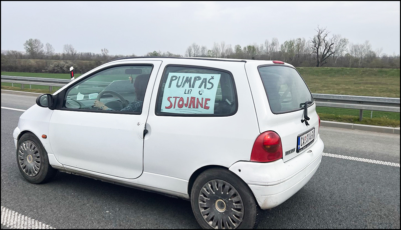 Kolona iz Zapadne Srbije stigla do naplatne rampe Obrenovac 4 autoput 1