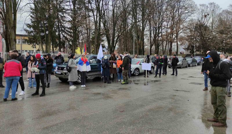 Čačani krenuli za Niš (FOTO, VIDEO) 1 cacak nis2