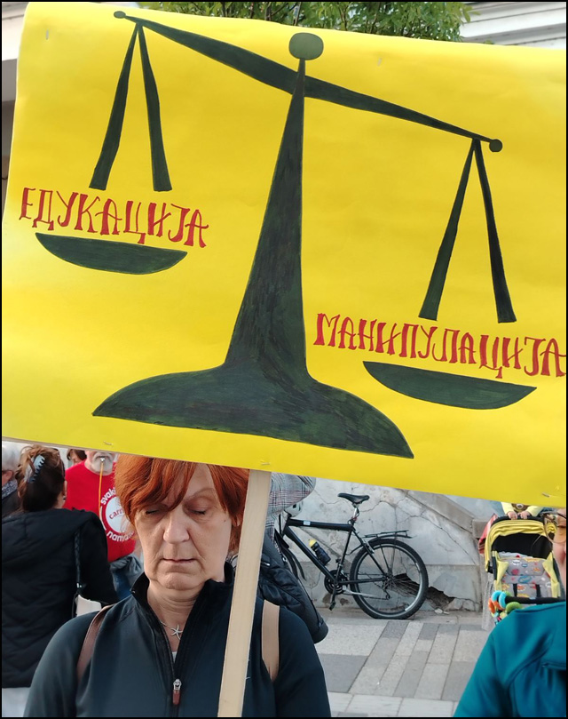 Protest protiv policijskog nasilja 6 Edukacija a ne manipulacija