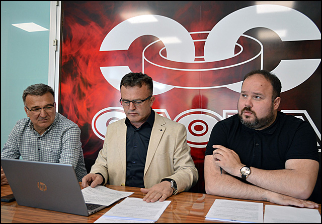 Odbornici Sloge podneli krivičnu prijavu protiv sadašnjeg i bivšeg predsednika užičke skupštine 1 Ljubojevic Vidovic i Rakonjac Foto Nenad Kovacevic