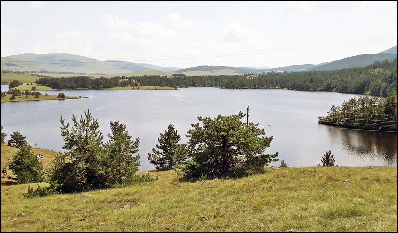Rubnicko jezero Foto Nenad Kovacevic